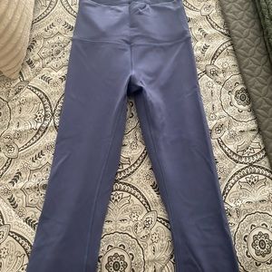 Lululemon Wundee Trains